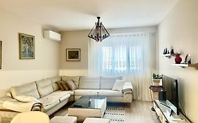 Adra'S Apartment